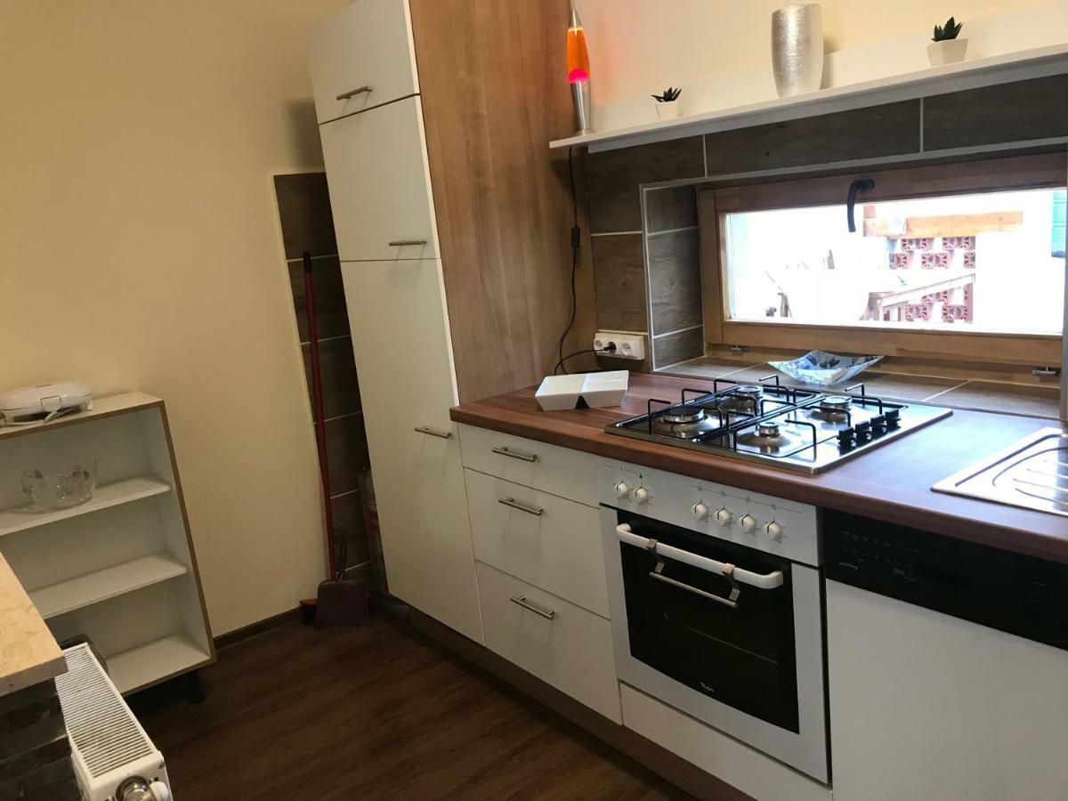 Candy Apartman Keszthely Exteriör bild